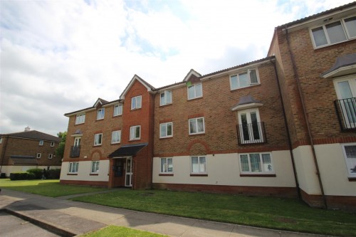 Arrange a viewing for Lindisfarne Gardens, Maidstone